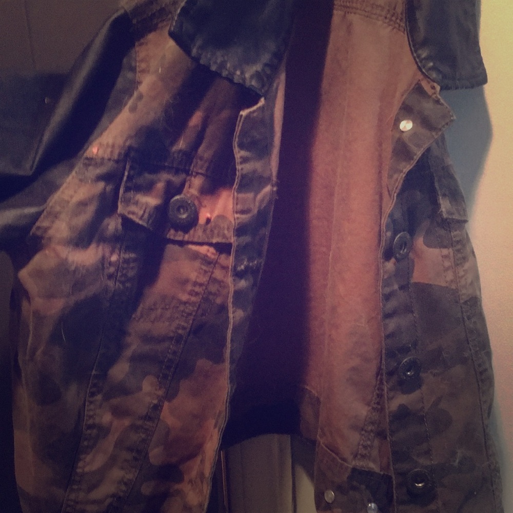 Leather & camo crop jacket